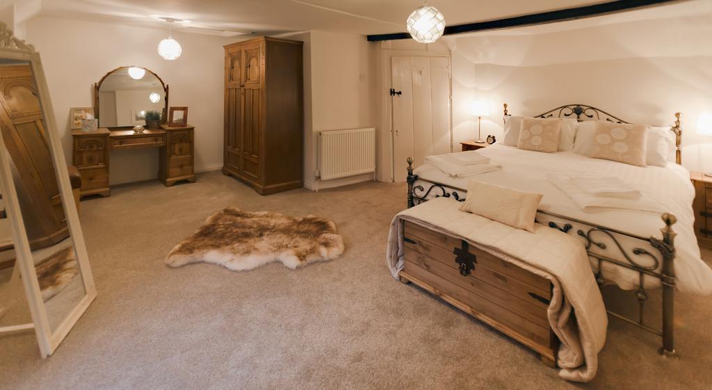 Blue Bell Cottage Ollerton Room photo